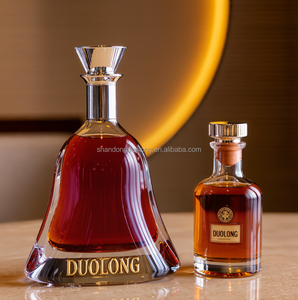 Bouteille de spiritueux plate de luxe en verre de 700 ml avec bouchon en liège XO pour <span class=keywords><strong>cognac</strong></span>, whisky, tequila, matériau de <span class=keywords><strong>base</strong></span> en verre borosilicate - Product Image 6