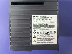 Nuevo Convertidor de Frecuencia Original VLT Drive Serie FC-51 132F0058 FC-051P11KT4E20H3BXCXXXSXXX 11KW/15HP 3PH 380-480VAC VFD FC-051 - Product Image 2
