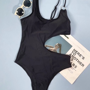 Maillots de bain fitness et vêtements de plage grande taille pour femmes, bikinis et maillots de bain une pièce, maillots de bain de luxe en vente - Product Image 3