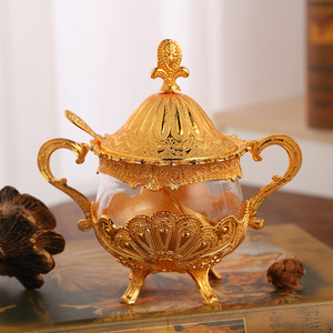 Ensemble de cafetière et sucrier en métal plaqué or et argent de style européen vintage de luxe pour servir du thé et du café - Product Image 5
