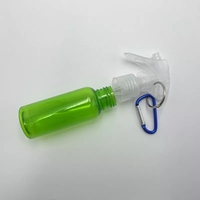 Botol Semprot Mini Hijau Saku dengan Pengait Biru yang Dapat Dilepas, Nosel yang Dapat Disesuaikan, Semprotan Kosmetik Serbaguna untuk Perjalanan Luar Ruangan