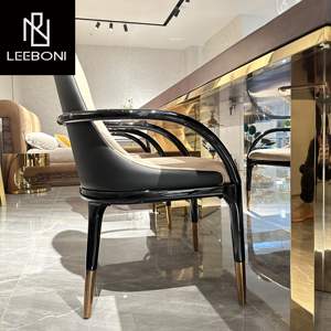 Fabrication italienne de meubles de luxe <span class=keywords><strong>ensemble</strong></span> de table <span class=keywords><strong>à</strong></span> <span class=keywords><strong>manger</strong></span> de restaurant en bois massif de noyer - Product Image 6