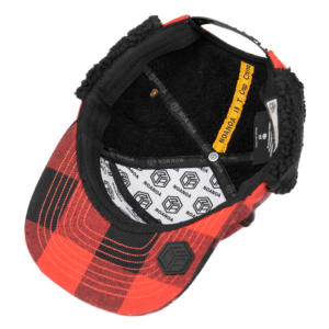 Gorra de Invierno TCA Personalizada con 6 Paneles, Parche de Goma, Orejeras de Poliéster, Color Rojo, Cierre a Presión - Product Image 6