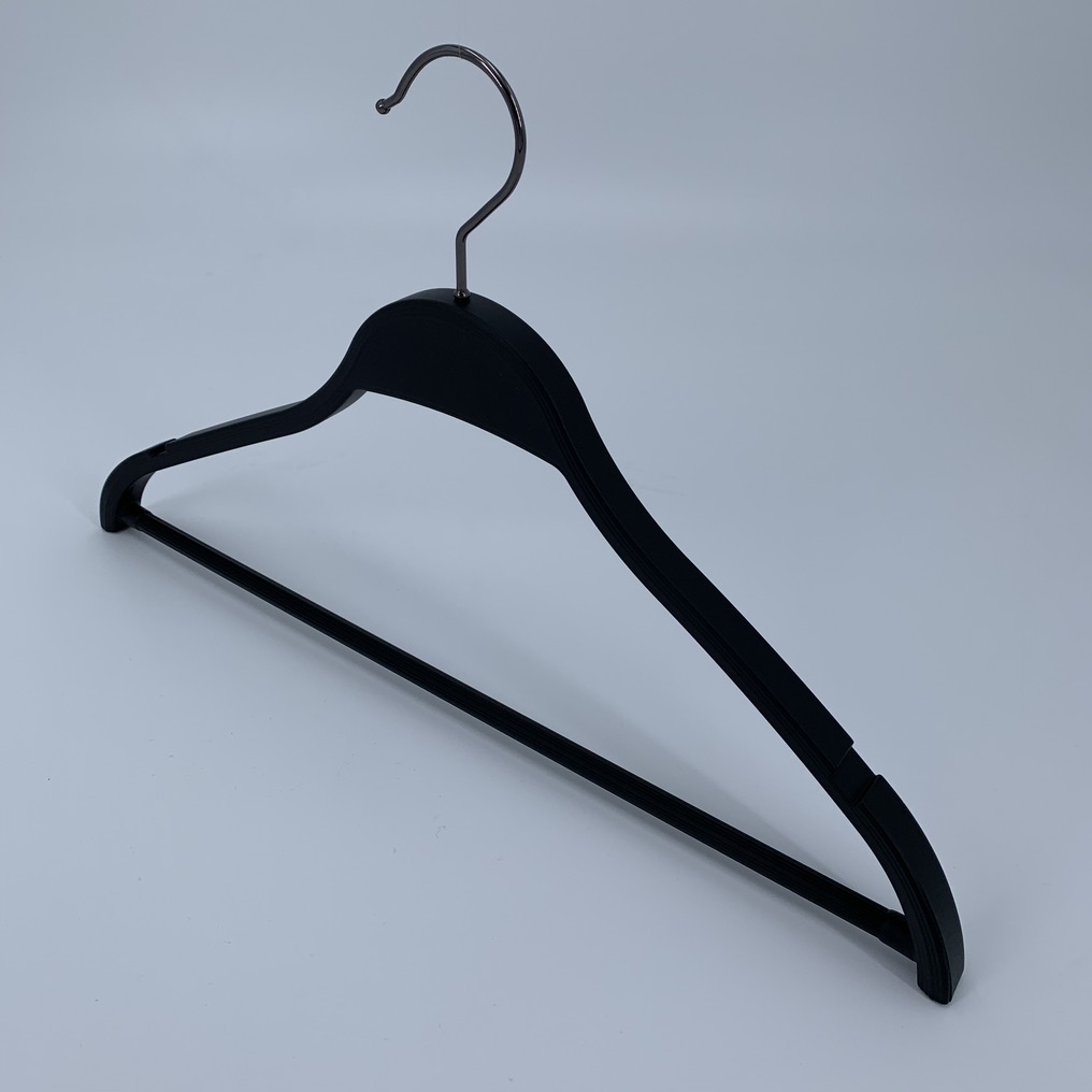 Высокое качество на заказ тканевая вешалка для костюма пластиковая оптовая продажа
