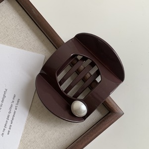 Pinza de Pelo Retro Negra con Perla, Pinzas de Pelo de Plástico Brillante Tipo Pico de Pato para Mujer, Accesorio de Peinado de Color Sólido - Product Image 4