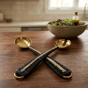 Ensemble élégant de cuillères et fourchettes à salade en métal, vaisselle pour les dîners en famille, les dîners, les buffets de restaurant et les tables d'hôtel - Product Image 1