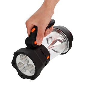 Linterna de camping LED recargable con manivela para uso en exteriores - Product Image 4