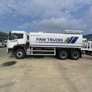 FAW Camión <span class=keywords><strong>cisterna</strong></span> <span class=keywords><strong>de</strong></span> agua diésel <span class=keywords><strong>de</strong></span> 20 toneladas Euro3 5 6x4 Camión <span class=keywords><strong>de</strong></span> agua potable <span class=keywords><strong>de</strong></span> <span class=keywords><strong>5000</strong></span> <span class=keywords><strong>galones</strong></span> Camión grande <span class=keywords><strong>de</strong></span> limpieza <span class=keywords><strong>de</strong></span> carreteras <span class=keywords><strong>de</strong></span> 20.000 litros - Product Image 2