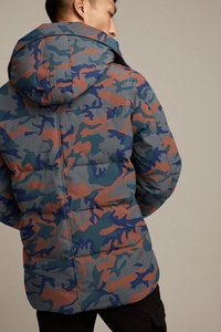 Di Alta Qualità di Inverno Giù Giacca Uomini All'ingrosso di Abbigliamento Outdoor Camo Stampa Parka - Product Image 6