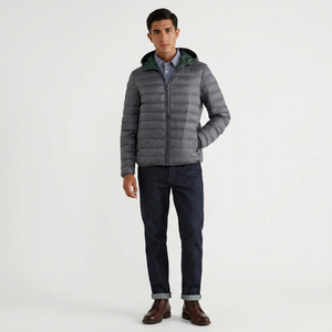 Compre Chaquetas Acolchadas de Invierno con Logotipo Personalizado OEM ODM, Chaqueta Acolchada Gruesa y Cálida con Capucha para Hombre - Product Image 1