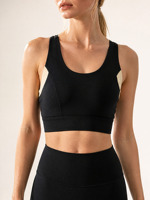 Soutien-gorge de sport haute performance pour femme avec coussinets intégrés, fermeture à 3 rangées de crochets et œillets au dos, idéal pour la course, la gym, le yoga et l'entraînement physique