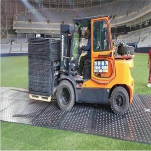 Tavole di Supporto per Terreno in UHMWPE su Misura, Realizzate con Opzioni Personalizzate di Spessore e Colore, Tappetino per Accesso Stradale - Product Image 1