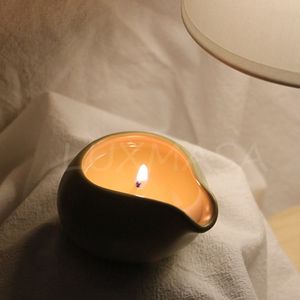 Nuovo Arrivo: Set di Lusso con Candela per Massaggi a Basso Calore e Aromaterapia Senza Fiamma - Product Image 4