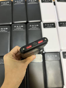 พาวเวอร์แบงค์ PD22.5W ชาร์จเร็วสุดแรง 10000mAh ที่ชาร์จมือถือแบบพกพา ไฟฉาย LED  พอร์ต USB คู่ พาวเวอร์แบงค์แบบกำหนดเองได้ - Product Image 6