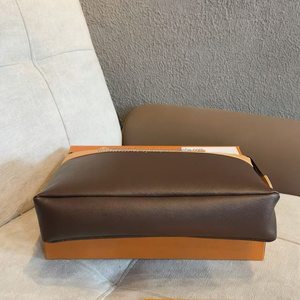 Bolso de Mano de Lujo para Hombre, Diseño Vintage, Pequeño, de Piel Sintética, con Cierre de Cremallera, para Cosméticos - Product Image 5