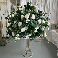 Centre de table IFG 80 cm en soie verte et fleurs blanches, boule 3/4 pour mariage, Noël, fête des mères, décoration de table