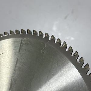 <span class=keywords><strong>Lame</strong></span> de <span class=keywords><strong>scie</strong></span> <span class=keywords><strong>circulaire</strong></span> à pointe en <span class=keywords><strong>carbure</strong></span> industrielle de 12 pouces 80t pour la coupe du bois dur - Product Image 3