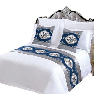 Wholesale Polyester Jacquard Luxury Size of Queen king Hotel Decorative <strong>Bed</strong> <strong>Runner</strong> for Sale - Product Image 3