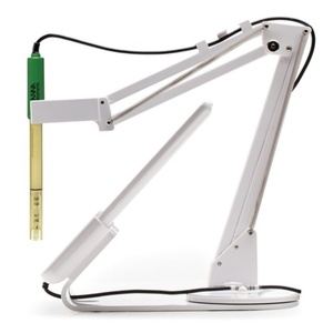HANNA Dedicated Conductivity/TDS/Salinity Meter - HI2003 HI2003 Compact Conductivity Meter for Laboratory HI2003 - Product Image 3