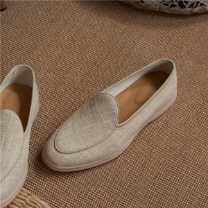 Nouvelles Mocassins Homme Style Britannique Faits Main Respirantes Décontractées Confortables Chaussures Habillées Rehaussantes à Enfiler Automne - Product Image 4