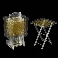 Table d'appoint pliante moderne de luxe en acrylique transparent, table basse en lucite peu encombrante avec plateau à motifs sculptés pour salon