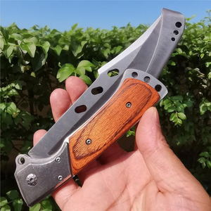 Coltello Pieghevole a Coda di Rondine con Lama in Acciaio Inossidabile e Manico in Mogano, per Cucina, Campeggio e Attività all'Aperto, Taglio di Frutta e Carne, Regalo per Uomo - Product Image 5