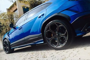 ชุดแต่งคาร์บอนไฟเบอร์แห้งสำหรับ Lamborghini Urus S ชุดแต่งคาร์บอนไฟเบอร์สไตล์ Top-style สำหรับ Urus S  ลิ้นกันชนหน้า ดิฟฟิวเซอร์ สปอยเลอร์ ฝากระโปรง - Product Image 3