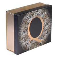 Boîte cadeau rigide pliable haut de gamme avec impression dorée, matériaux recyclés imperméables, emballage portable de qualité supérieure, réutilisable