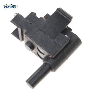 Haute Performance Commutateur De Feu de Recul 2015450014 Pour <span class=keywords><strong>Mercedes</strong></span> R107/R129/W124/W126/W140/W201 - Product Image 2