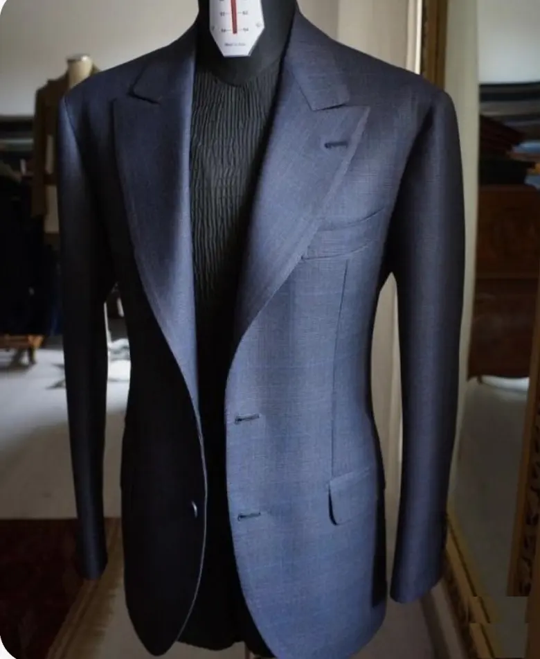 מותאם אישית גבוהה סוף באיכות האחרון עיצוב MTM CMT עשה כדי למדוד מעיל צפצף גברים איש עסקי חליפות חתן חליפת חתונה גברים של חליפות
