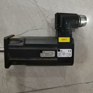 Moteur MDSKSBS031X33 pour variateur de fréquence AC Lenze - Product Image 1