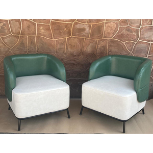 Fauteuil d'appoint moderne en cuir et tissu rembourré avec pieds en métal, idéal pour salon, bureau ou hôtel - Product Image 2