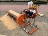 Scierie portative RS18G - Machine de découpe du bois automatique pour la ferme et la foresterie |   Scie à ruban compacte horizontale avec moteur à essence