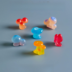 KI zhuojing Micro-paisaje de musgo creativo, simple y realista, con hongos luminosos pequeños, decoración DIY para paisajes de suculentas - Product Image 1