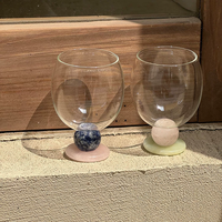 Tasse en verre transparente avec pierres précieuses artificielles de luxe légères, boule ronde colorée, tasse en verre de couleur contrastante