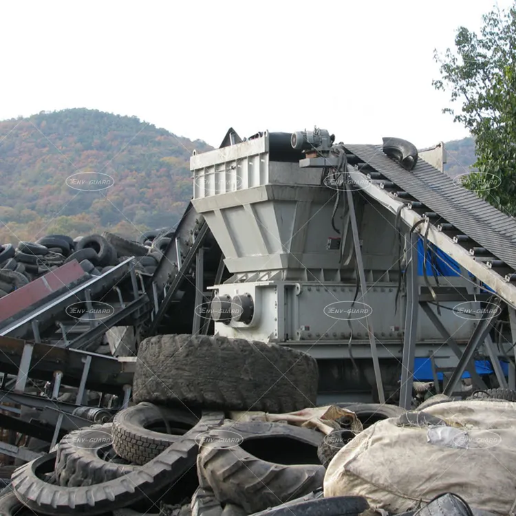 آلة تقطيع النفايات الصناعية الثقيلة واجب ثقيل خردة السيارات الصناعية الإطارات الوفير