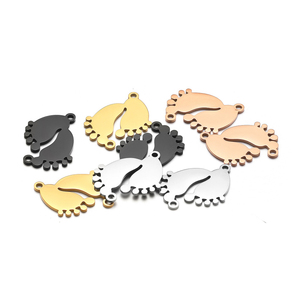 Breloques Adorables et Économiques en Acier Inoxydable Poli Miroir Plaqué Or 18K en Forme de Pieds de Bébé pour la Fabrication de Bijoux DIY en Gros - Product Image 6