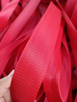 Venta al por mayor de fábrica: Rollo de cincha de poliéster de 35mm, 50mm, 100mm, 5000kg, 10T de alta resistencia para la producción de correas de amarre con trinquete