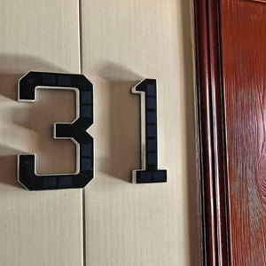 Letras y Números Luminosos para Placas de Puerta, Alimentados por Energía Solar para Exteriores - Product Image 5