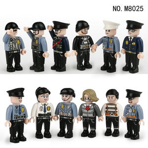 Bloques de Construcción de Policía <span class=keywords><strong>Persecución</strong></span> de Fugitivos M8119 M8025 para Juguetes de Plástico a Escala 1:12, 40 Piezas OPP, Venta al Por Mayor Transfronteriza - Product Image 6