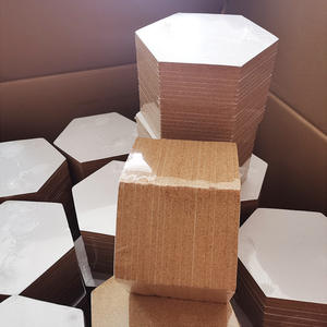 Tablero de Corcho Hexagonal Xinbojia de 30x26cm y 5mm, Autoadhesivo, para Mensajes, Fotos y Decoración del Hogar - Product Image 3