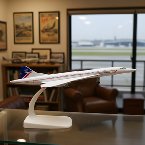 Modèle d'avion en métal moulé sous pression <span class=keywords><strong>Concorde</strong></span> de Singapore Airlines de 20 cm avec trains d'atterrissage - Product Image 2
