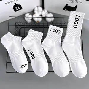 ถุงเท้ายาวผ้าฝ้ายสำหรับทั้งชายและหญิง, ถุงเท้าแบบมีลูกโลโก้ออกแบบได้ตามต้องการสำหรับ100%