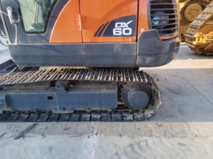 Excavadora Hidráulica Usada de Alta Calidad Doosan Dx60 de 6 Toneladas, Bajo Consumo, Certificación CE, Bomba Hidráulica KYB, Martillo Hidráulico - Product Image 6