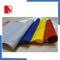 Bâche en PVC enduit ignifuge de style simple pour protection extérieure de remorque et camion