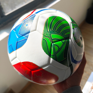 <span class=keywords><strong>Ballon</strong></span> <span class=keywords><strong>de</strong></span> football professionnel <span class=keywords><strong>de</strong></span> taille 5, <span class=keywords><strong>de</strong></span> marque ST, <span class=keywords><strong>de</strong></span> style nouveau, durable, pour l'entraînement et les matchs, bleu, 0,5 kg - Product Image 2