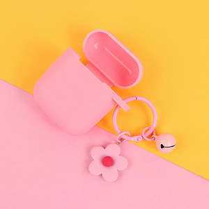 Sáng Tạo Đầy Màu Sắc Hoa Nhỏ Chuông Mặt Dây Chuyền Keychain Sang Trọng Da Keychain Túi Xách Cho Phụ Nữ Đặt Hàng Số Lượng Lớn Tinh Tế Móc Chìa Khóa - Product Image 6