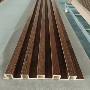 Panel Decorativo <span class=keywords><strong>de</strong></span> Pared WPC con Aspecto <span class=keywords><strong>de</strong></span> Madera, Revestimiento <span class=keywords><strong>de</strong></span> Pared <span class=keywords><strong>de</strong></span> <span class=keywords><strong>PVC</strong></span> WPC <span class=keywords><strong>para</strong></span> Interiores, Panel Acanalado <span class=keywords><strong>para</strong></span> Dormitorio, Aplicación en Talleres, Plástico - Product Image 1