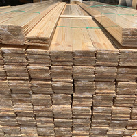 Panneaux muraux de sauna en pin écossais massif fabriqués sur mesure.