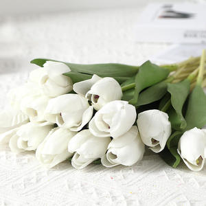 Decorazione per la Casa, <span class=keywords><strong>Tulipani</strong></span> Artificiali di Alta Qualità, <span class=keywords><strong>Dipinti</strong></span> e Idratanti, Effetto Realistico, Composizione Floreale di <span class=keywords><strong>Tulipani</strong></span> - Product Image 3